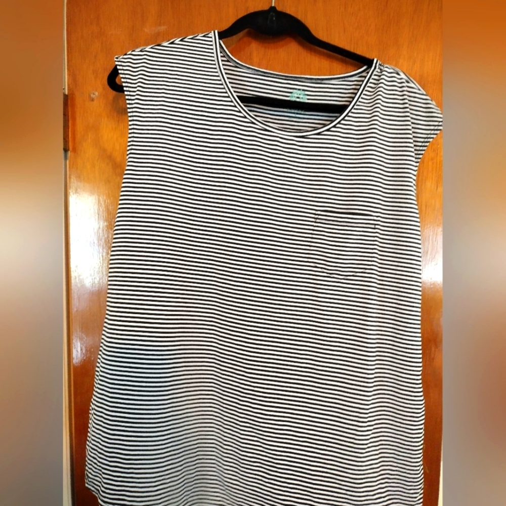 Brisos Large woman's top